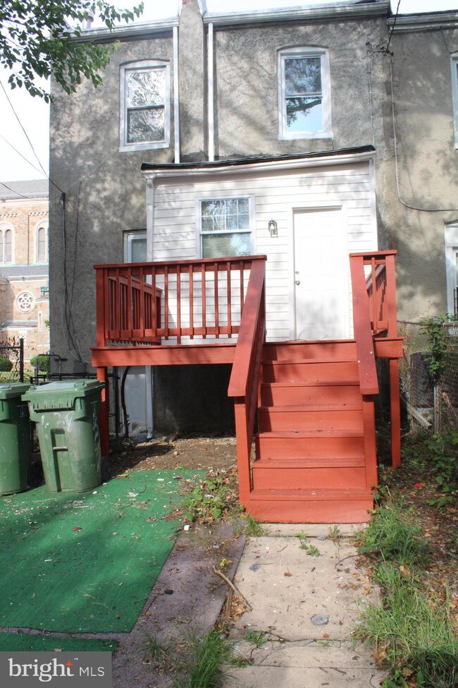 228 S Monastery Ave, Baltimore, MD 21229 - photo 4