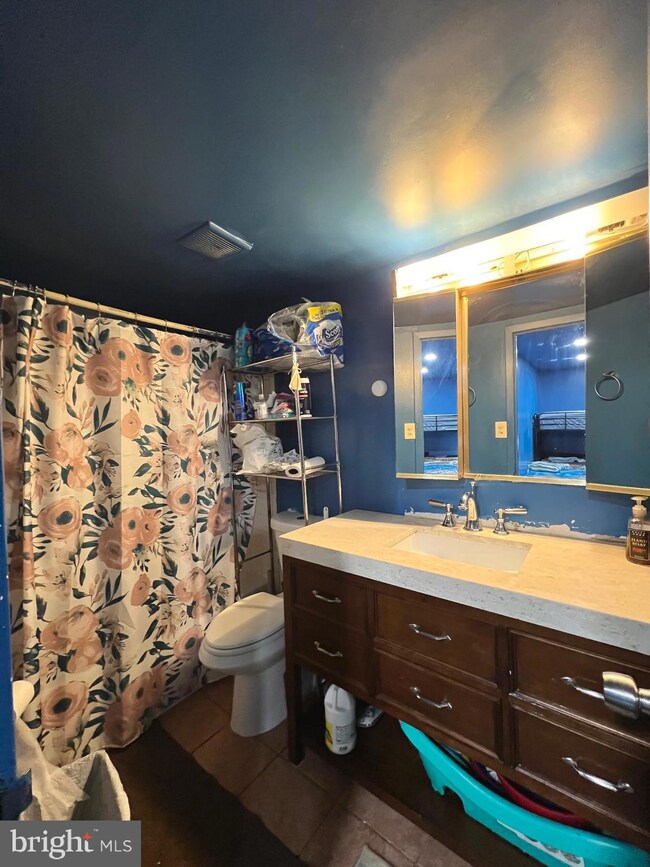 460 Girard St unit T2, Gaithersburg, MD 20877 - photo 5