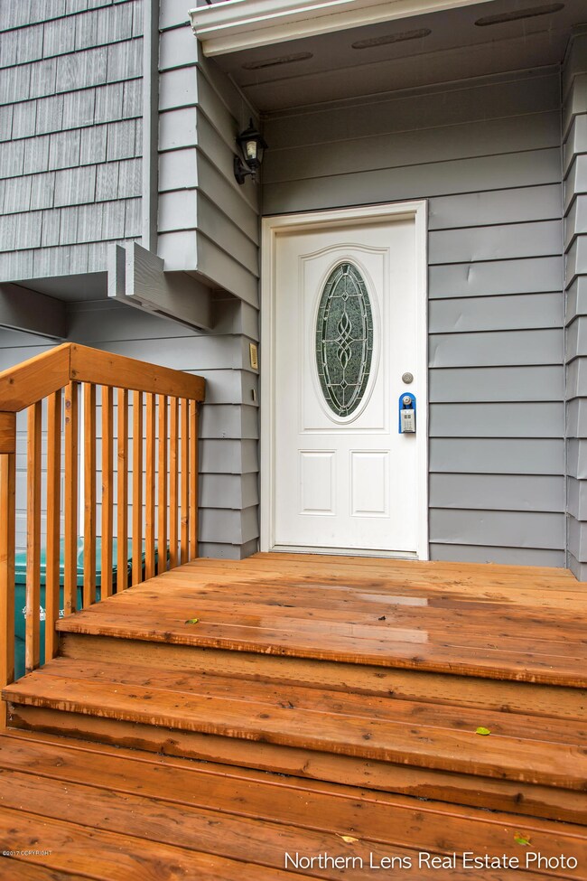 3_EntranceExterior