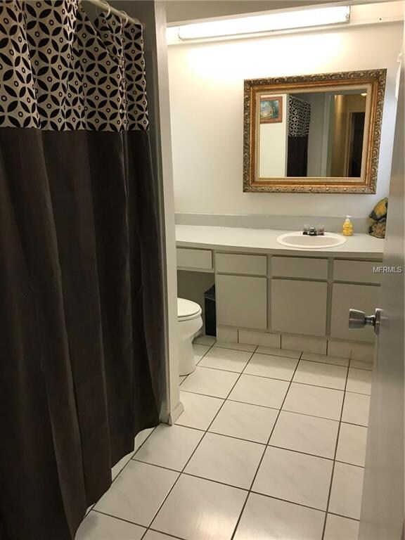 8103 Lesia Cir, Orlando, FL 32835 - photo 4