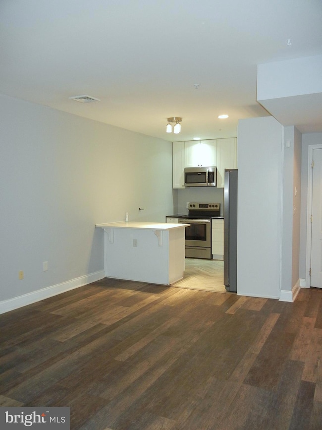 100 Aura Rd unit 105, Clayton, NJ 08312 - photo 7
