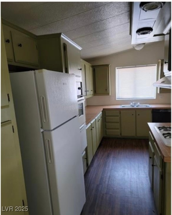 3231 Comitan Ln, Las Vegas, NV 89122 - photo 4