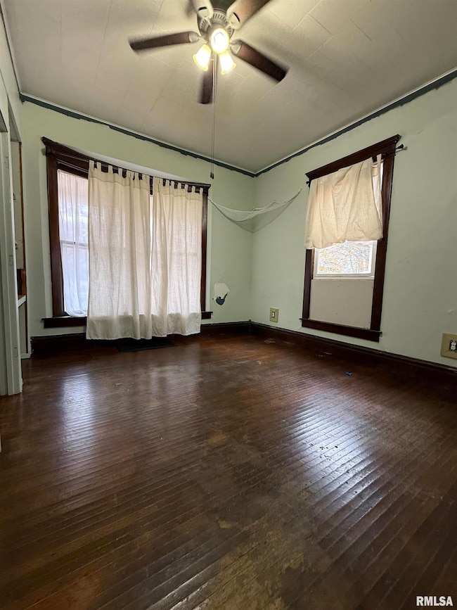 409 N Mcarthur St, Macomb, IL 61455 - photo 4