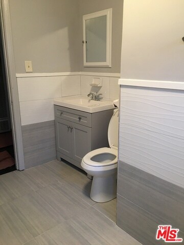 Main Bath
