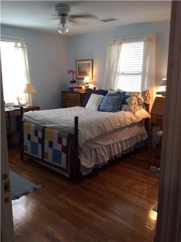 guest bedroom