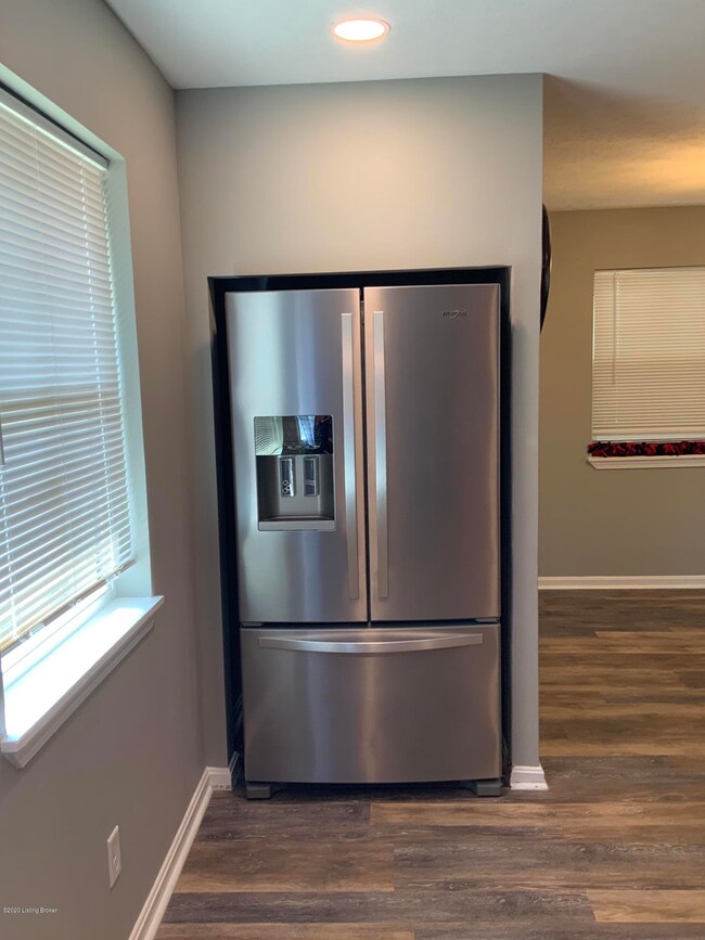 29EB6B93-167F-4BD7-9573-7559BD70D764_1_2