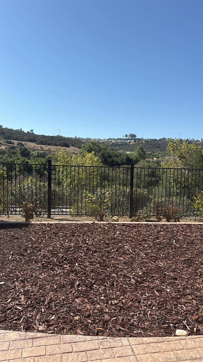 11553 Trailbrook Ln unit 2, San Diego, CA 92128 - photo 7