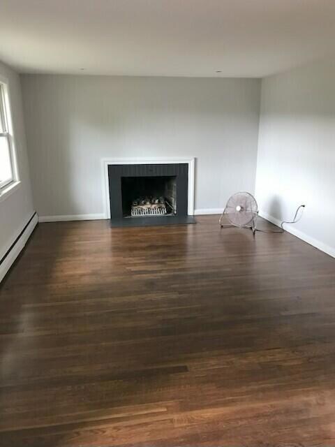 86 Seabrook Road Living Room 06282025