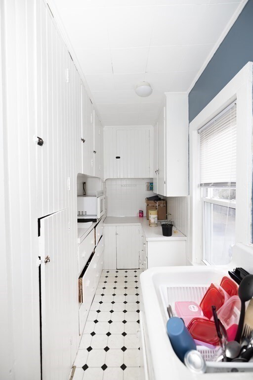 16 Wakefield St, Webster, MA 01570 - photo 6