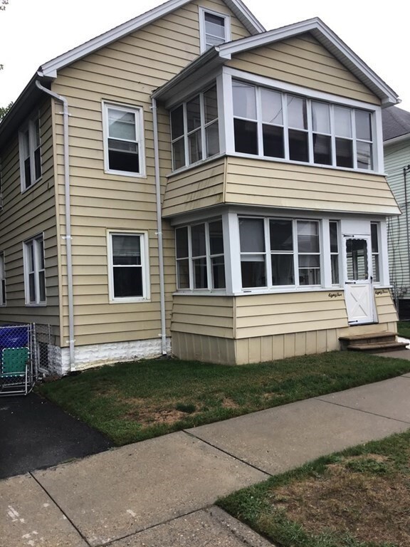 83 Sterling St unit 1, Springfield, MA 01107 - photo 2