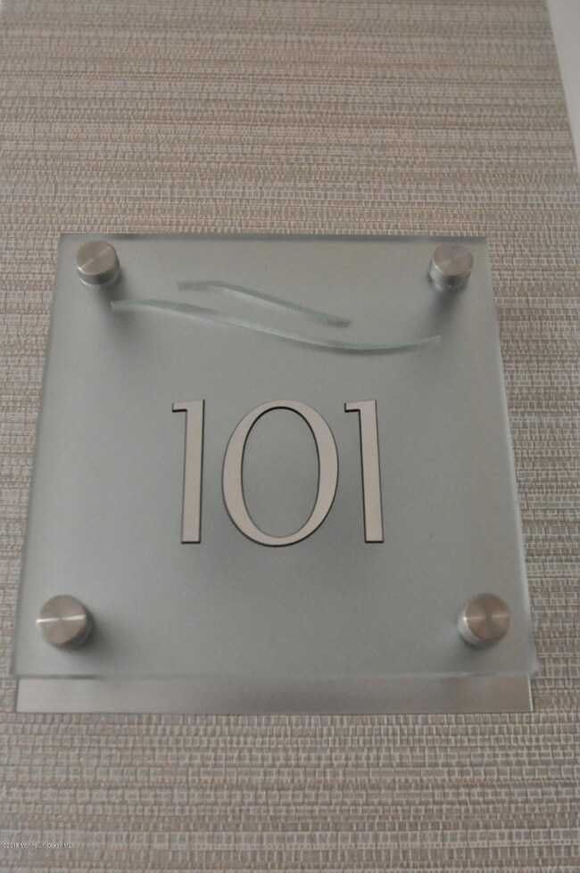 15 Garfield Ave unit 101, Avon By the Sea, NJ 07717 - photo 4