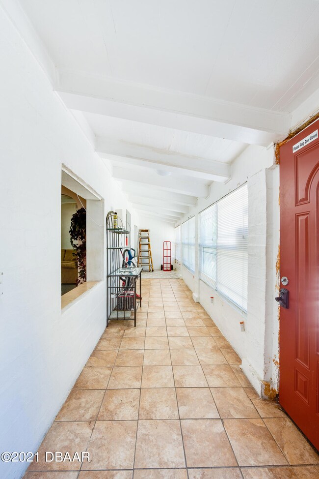 152 Dix Ave.-11