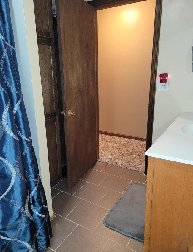 20353 Island Rd, Circleville, OH 43113 - photo 7