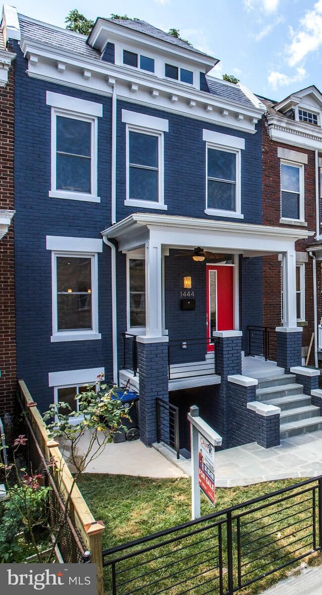 1444 Oak St NW, Washington, DC 20010 - photo 2