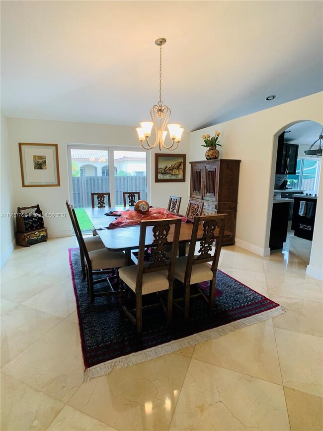 11284 NW 66th St, Doral, FL 33178 - photo 6