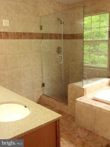 62 Larkwood Ct, Stafford, VA 22554 - photo 3