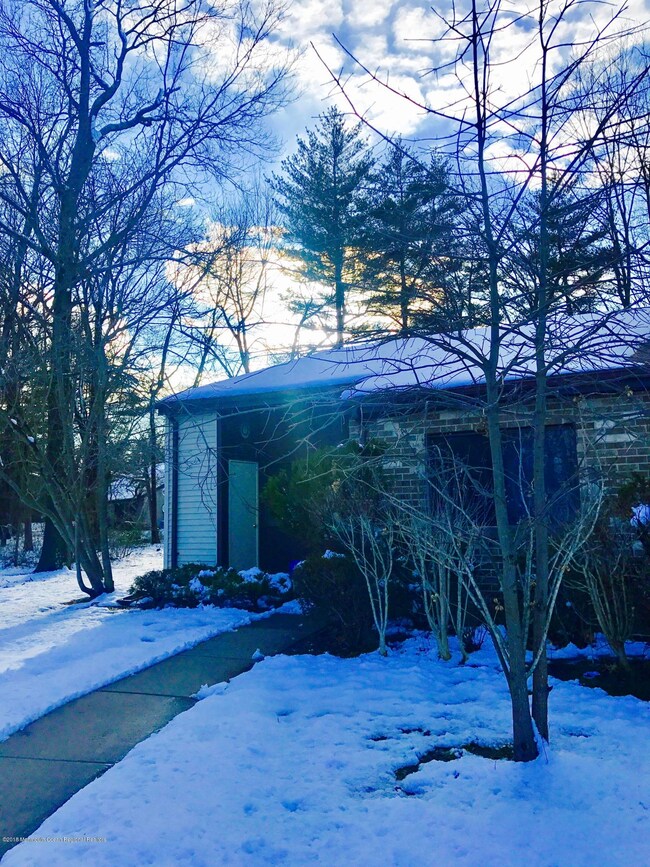 155 Cross Slope Ct unit A, Manalapan, NJ 07726 - photo 4