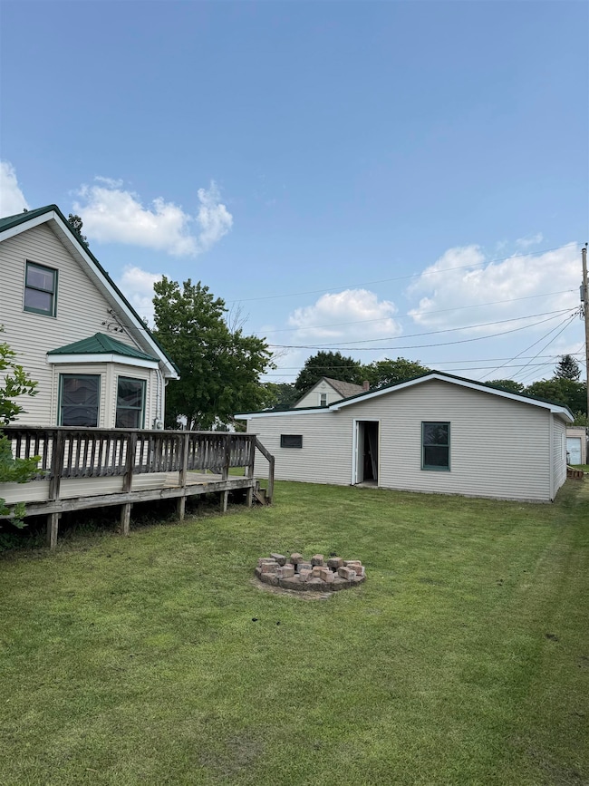 218 W Cameron St, Tomah, WI 54660 - photo 3