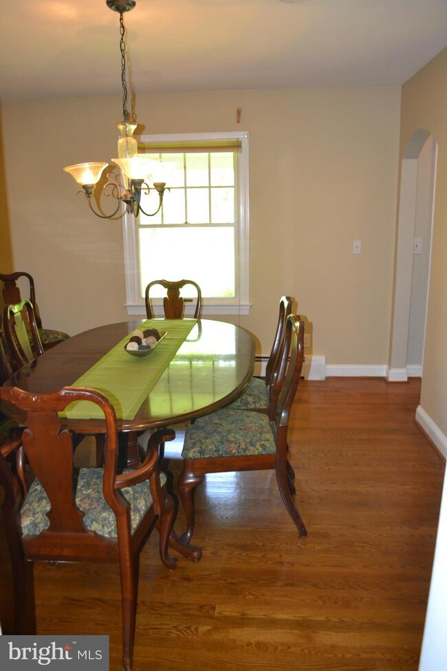 9719 Foxville Rd, Warrenton, VA 20186 - photo 6