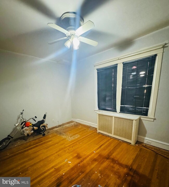 4126 Decatur St, Philadelphia, PA 19136 - photo 7