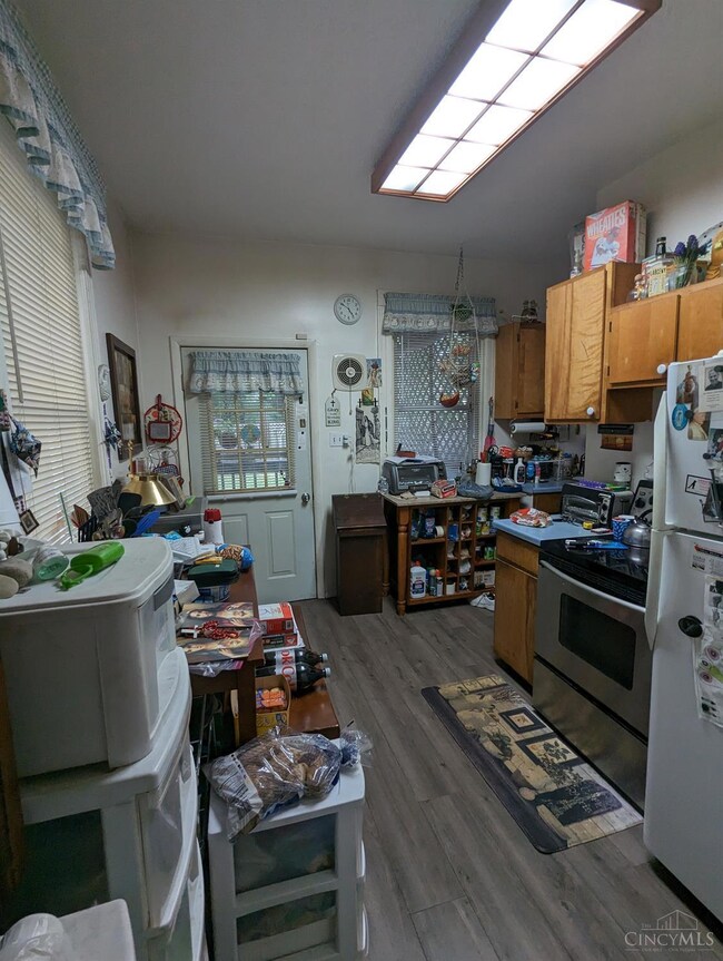 6808 Vine St, Cincinnati, OH 45216 - photo 5