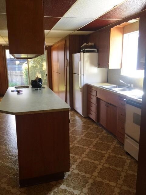 2260 Skyline Dr, Redding, CA 96001 - photo 4