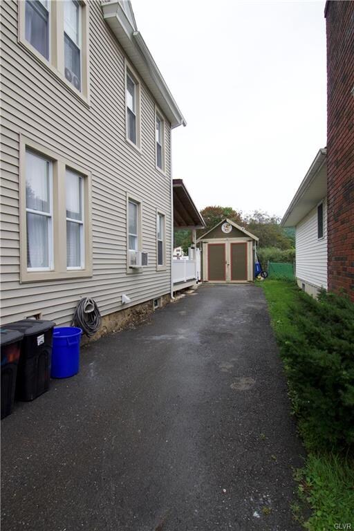 14 W 10th St, Jim Thorpe, PA 18229 - photo 5