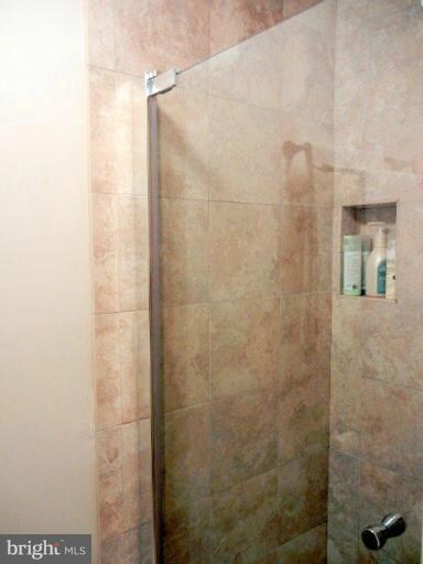 11526 Ivy Bush Ct, Reston, VA 20191 - photo 6