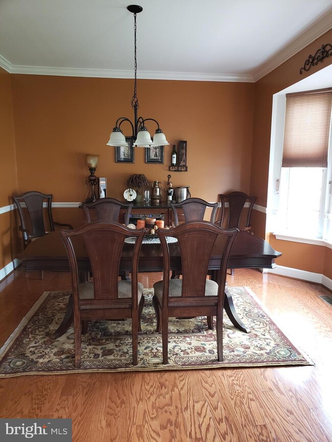 5512 Overlook Cir, White Marsh, MD 21162 - photo 6