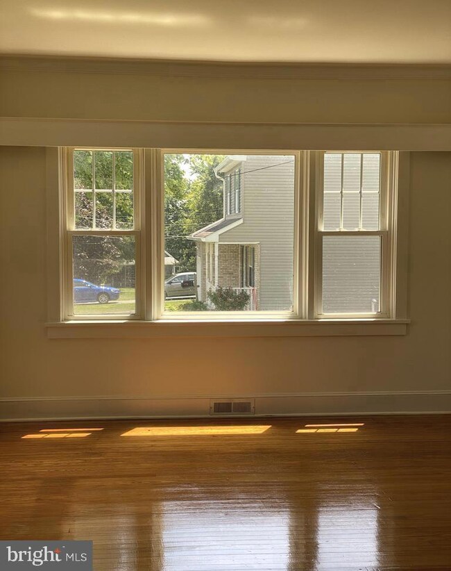 4 Princeton Ave, Claymont, DE 19703 - photo 4