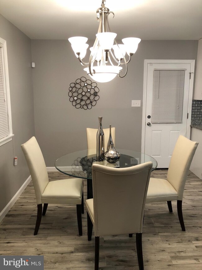 8204 Legation Rd, New Carrollton, MD 20784 - photo 7