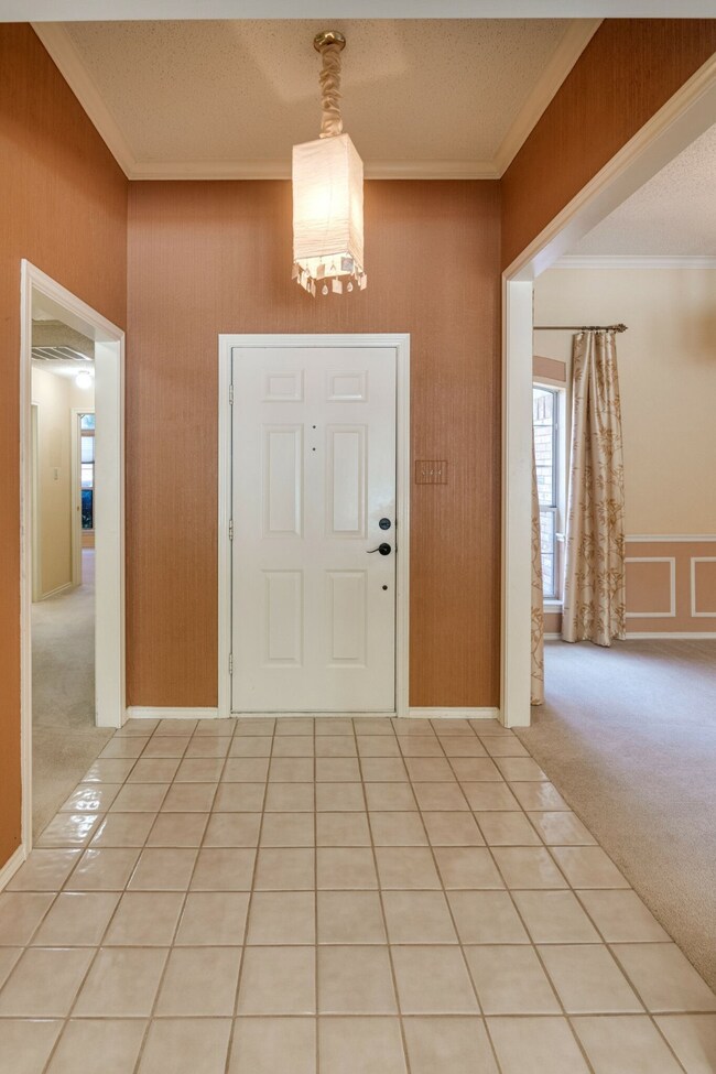 2616 Willow Crest Ct, Bedford, TX 76021 - photo 5