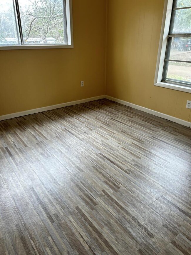 525 3rd St, Magnolia, MS 39652 - photo 5