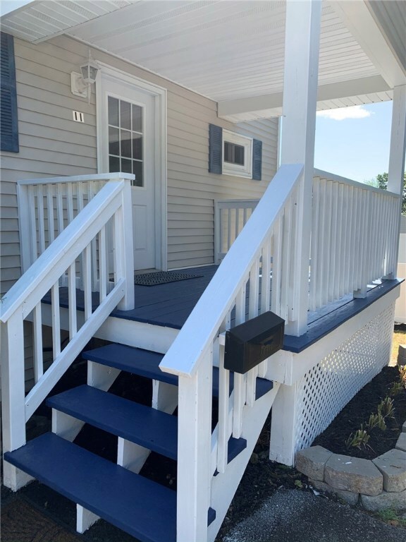 11 Ann Ct, West Warwick, RI 02893 - photo 3