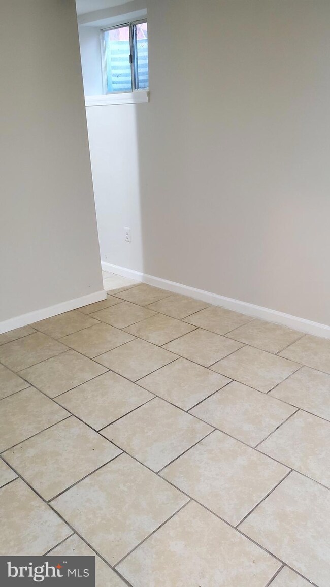 2144 Catskill St, Temple Hills, MD 20748 - photo 4