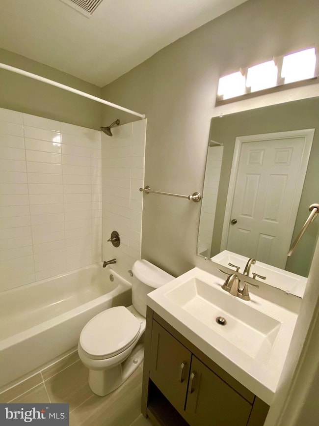 5 Bohn Ct, Rosedale, MD 21237 - photo 3