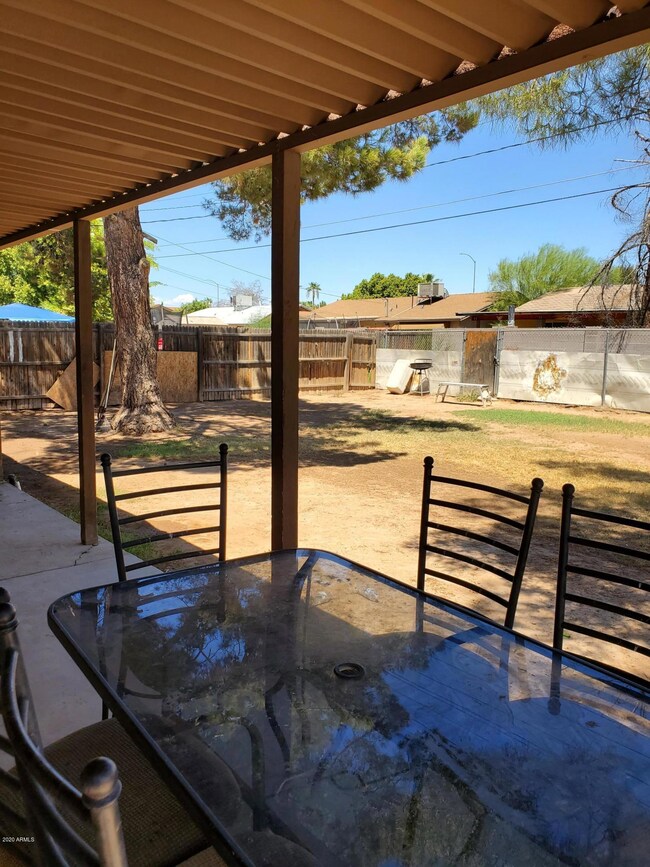 931 S Sirrine, Mesa, AZ 85210 - photo 3