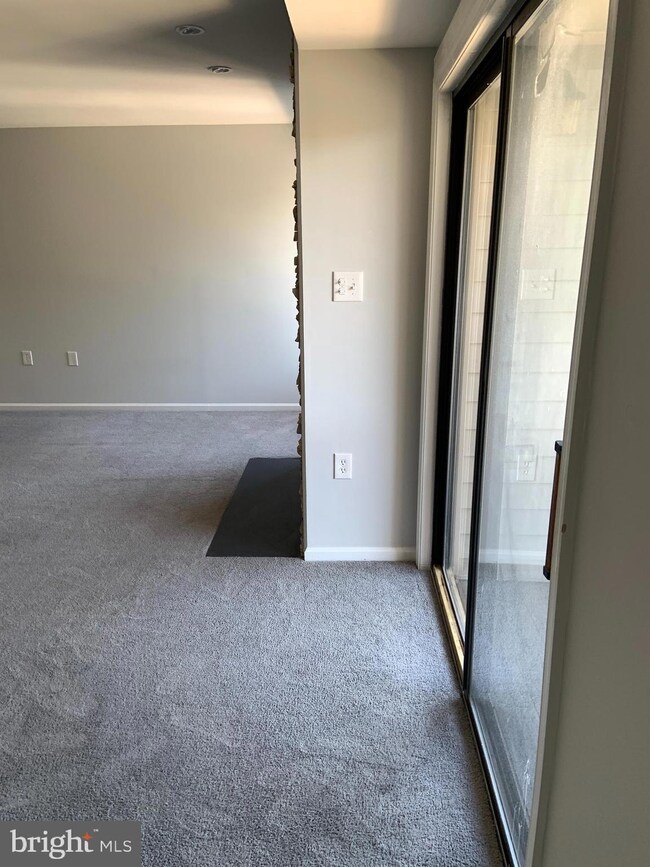 1109 Castle Harbour Way unit 2A, Glen Burnie, MD 21060 - photo 7