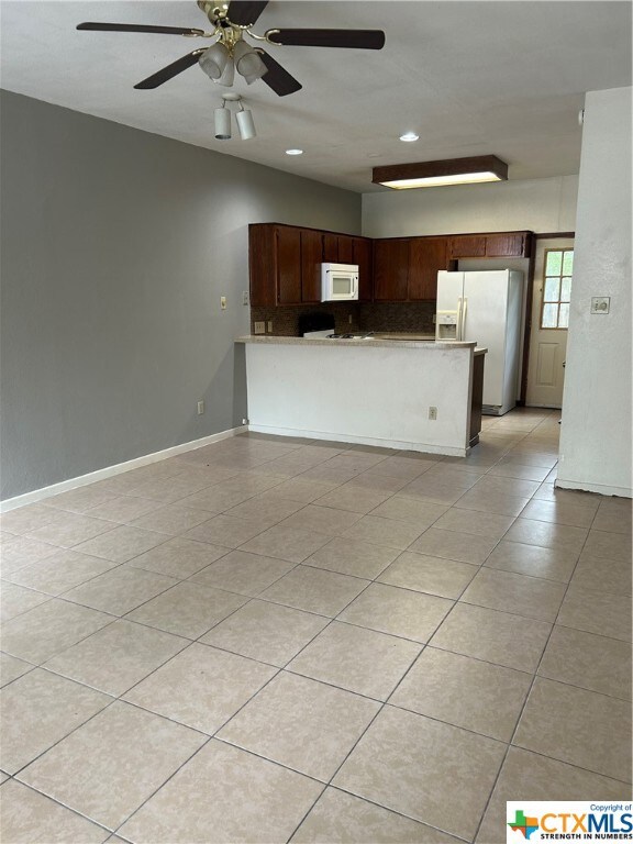 Open Floor plan with lots of light