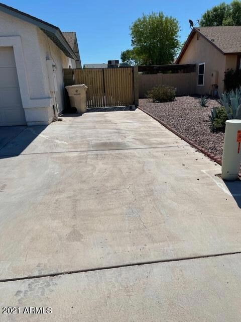 RV Gate & Parking