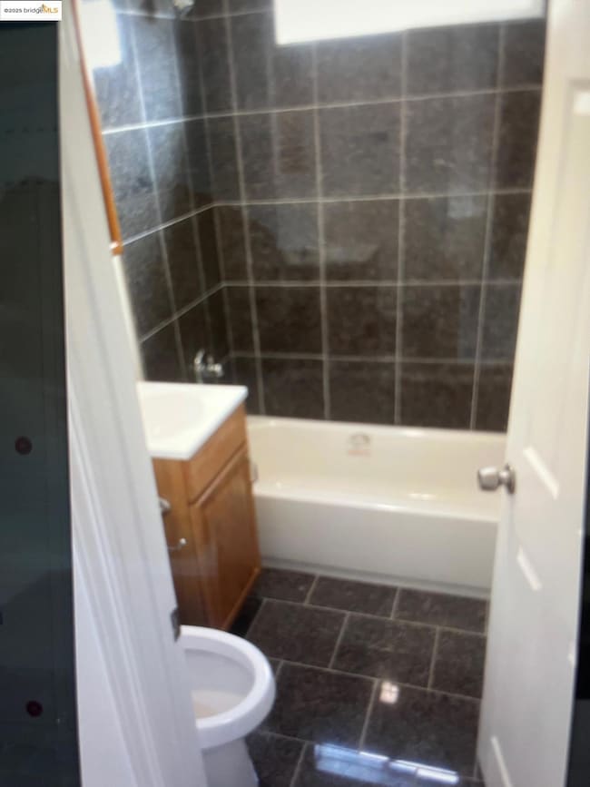 5936 Martin Luther King jr Way, Oakland, CA 94609 - photo 4