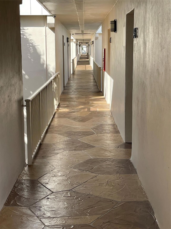 140 Capri C, Delray Beach, FL 33484 - photo 4