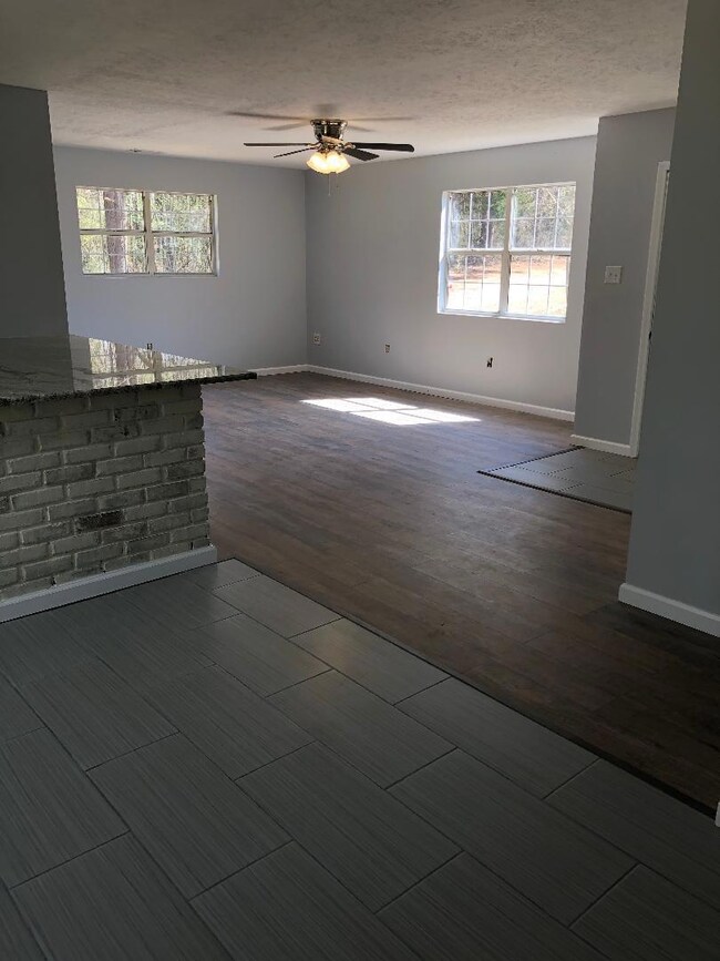 253 Charlie Green Rd, Laurel, MS 39443 - photo 6