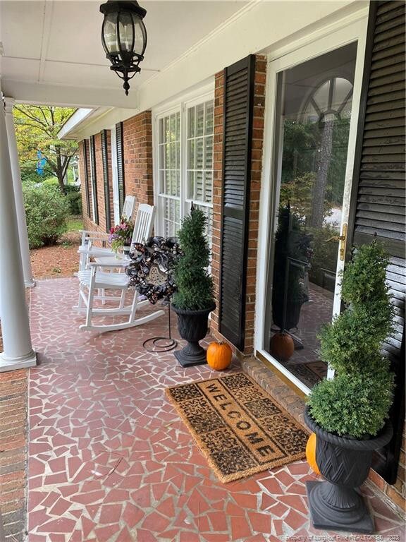 713 Fairfield Rd, Fayetteville, NC 28303 - photo 2