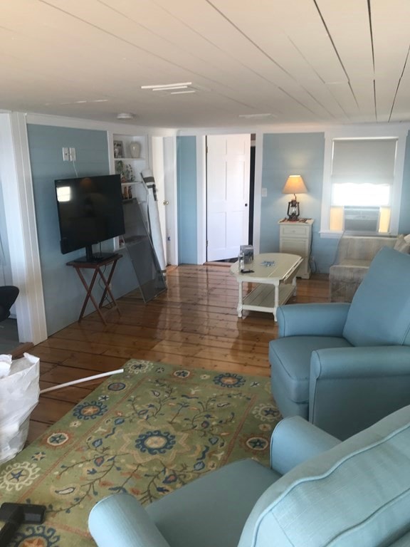 25 Eagle Hill Rd unit Whole, Ipswich, MA 01938 - photo 3