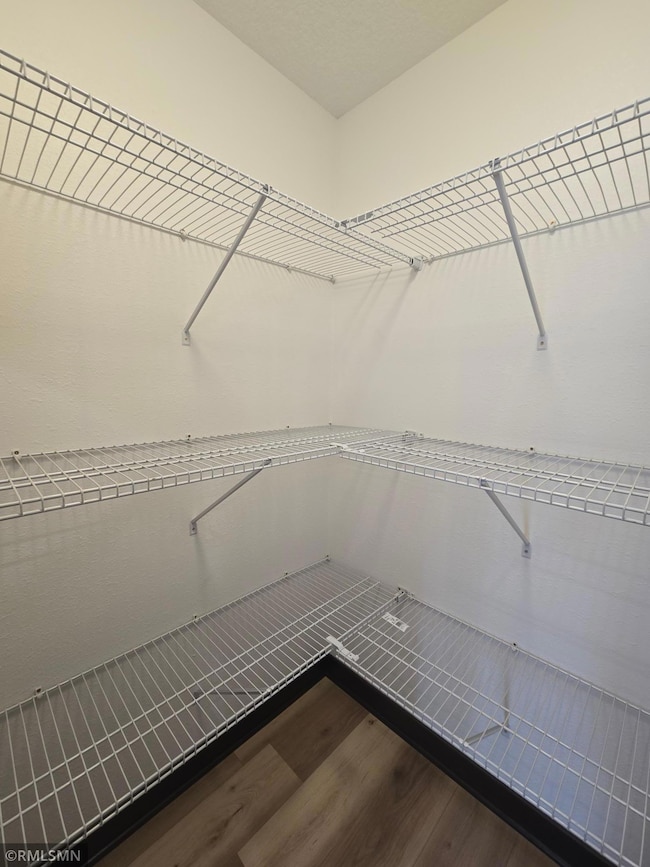 630 Cedar Ridge Ave, Le Center, MN 56057 - photo 6