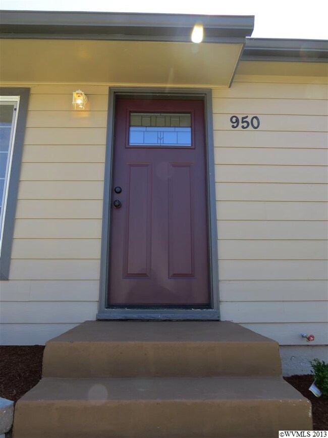 950 19th Ave SW, Albany, OR 97321 - photo 4