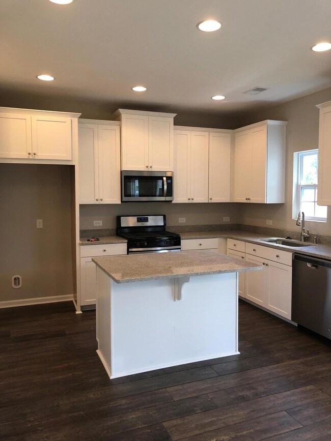 Griffin II-A Kitchen