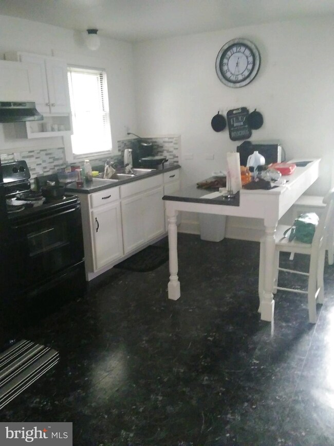 2892 N Frederick Pike, Winchester, VA 22603 - photo 3