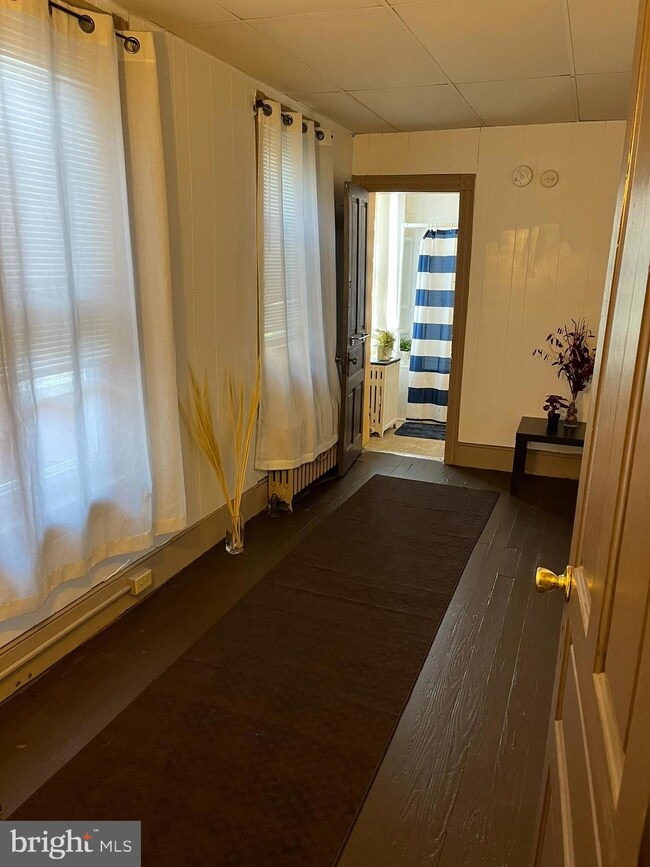 121 Poplar St, Reading, PA 19601 - photo 6